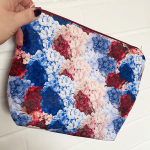 Hydranger Floral Washbag