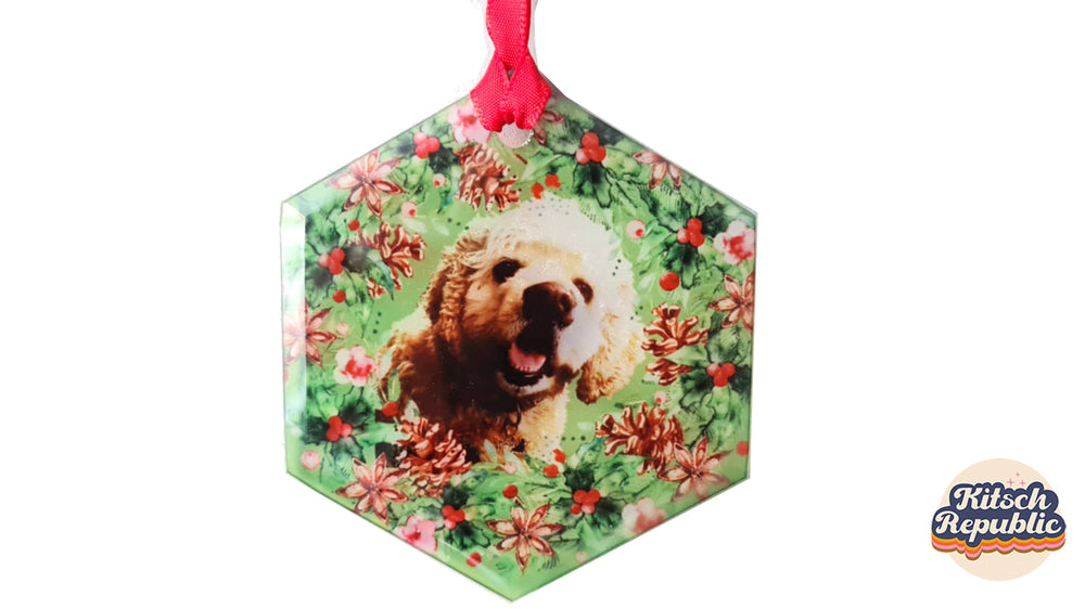 
            
                Load image into Gallery viewer, Personalised Pet Glass Christmas Decoration - Kitsch Republic
            
        