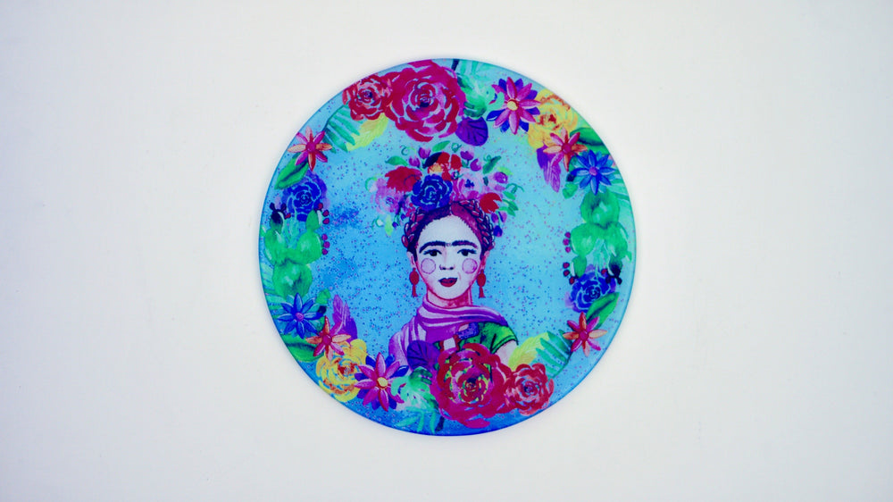 
            
                Load image into Gallery viewer, Frida Khalo Blue Glass Worktop Saver - Chopping Board - Placemat - Kitsch Republic
            
        