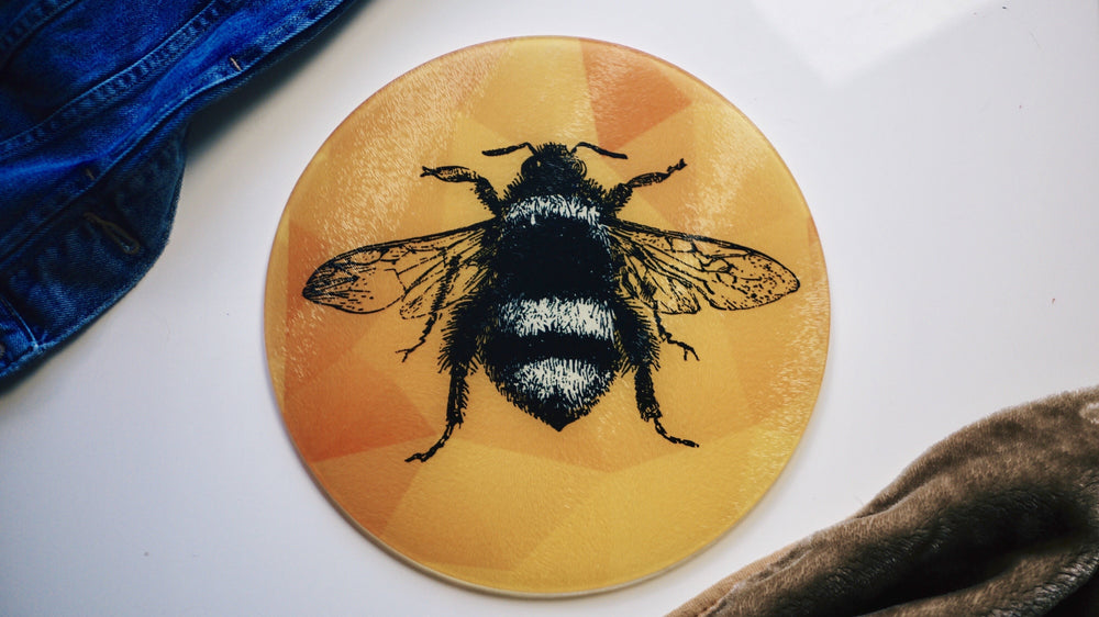 Yellow Bee Glass Worktop Saver - Chopping Board - Placemat - Kitsch Republic